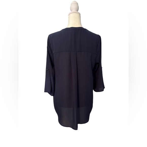 Cute blouse - Picture 4 of 4